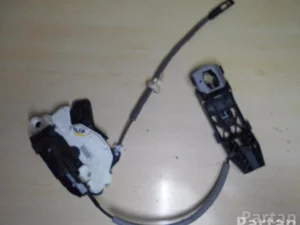 Volkswagen 5K2 837 016 D, 5N0 837 017 E / 5K2837016D, 5N0837017E GOLF VII (5G1, BQ1, BE1, BE2) 2014 Serrure de porte