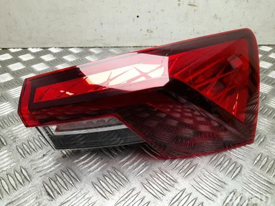 Škoda 5E3 945 208 / 5E3945208 Octavia Mk4 Combi 2024 Galinis žibintas dešinė - Nuotrauka 1