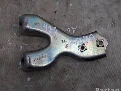 Mercedes-Benz A6510900727 C-CLASS (W205) 2016 Autres pièces moteur - Image 1