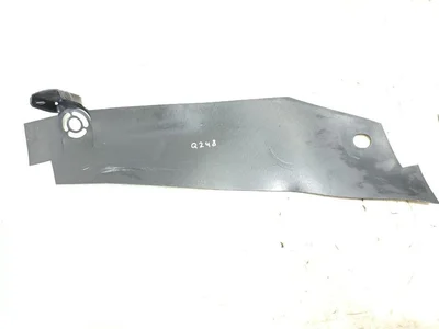 Chevrolet 005245873, 84381182 Corvette (C8) 2021 Garniture de capot d'essuie glace - Image 1