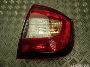 Škoda 5JH 945 096 A / 5JH945096A RAPID (NH3) 2018 Lampy tylne z prawej