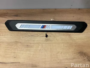 BMW 5A0C896 iX3 (G08) 2024 plaque de seuil - panneau de seuil