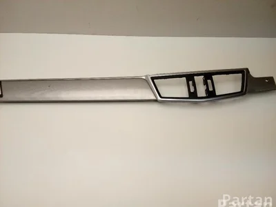 Mercedes-Benz A 212 680 25 71 / A2126802571 E-CLASS (W212) 2012 Garniture de panneau latéral - Image 1