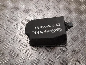 Mitsubishi 3746NA OUTLANDER III (GG_W, GF_W, ZJ) 2015 Boîte à fusibles