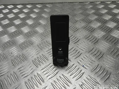 Jaguar 8X23 19C166 BA / 8X2319C166BA XF (X250) 2008 Périphérique d'entrée - Image 1