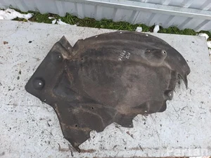 BMW X3 (F25) 2011 Guardabarros interior Right Rear