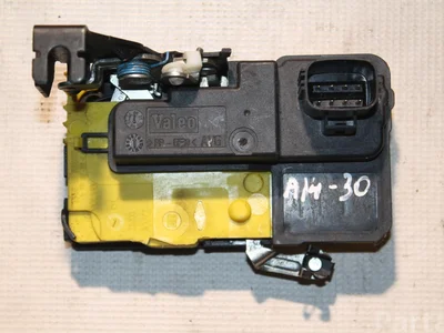 Volvo XC90 I 2006 Serrure de porte - Image 1