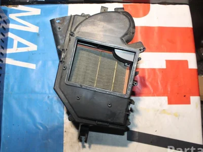 Volvo 30636845 XC90 I 2008 Boîtier de filtre à air - Image 1