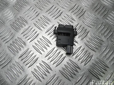 Ford DG9H-19T562-C / DG9H19T562C MONDEO V Saloon 2015 Unité d'envoi - Image 1