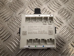 Mercedes-Benz A 223 900 17 26 / A2239001726 C-Class estate (S206) 2022 Unité de commande pour porte Right Front