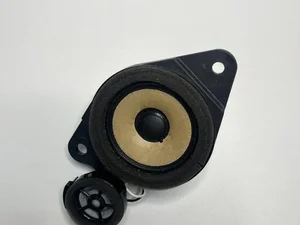 Toyota 8615002180 COROLLA (E210) Estate 2019 Haut-parleur