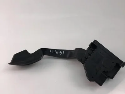 Fiat 55702020 GRANDE PUNTO (199_) 2008 Pédale d'accélérateur - Image 1