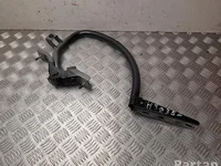 Mercedes-Benz A 177 750 08 00 / A1777500800 A-CLASS W177 2020 Charnières du couvercle du coffre