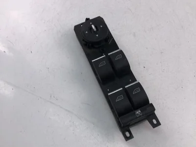 Ford AM5T-14A132-AA / AM5T14A132AA FOCUS III 2015 Bouton de lève-vitre - Image 1