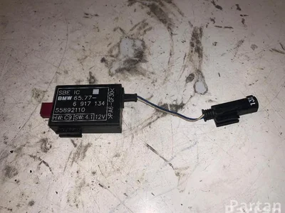 BMW 65.77-6917134 / 65776917134 7 (E65, E66, E67) 2003 Interrupteur à mémoire pour le réglage du siège - Image 1