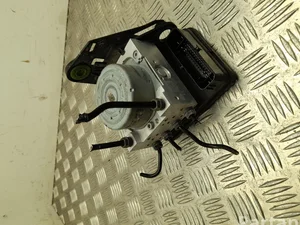 Škoda 5WA614517BM Octavia Mk4 Combi 2024 Valdymo blokas ABS hidraulika