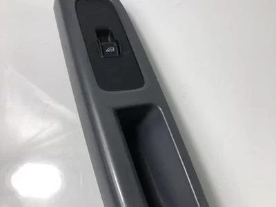 Volvo 30773214 V50 (MW) 2010 Bouton de lève-vitre - Image 1