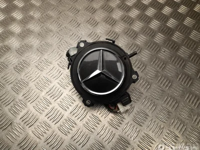 Mercedes-Benz A0997504600 EQC (N293) 2022 Poignée de coffre - Image 1