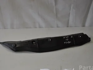 Mercedes-Benz A2058890025 ; RIGHT / A2058890025, RIGHT C-CLASS (W205) 2018 Aile / Pièces de montage