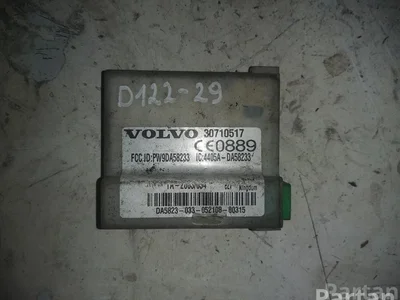 Volvo 30710517 XC90 I 2003 Amplificateur d'antenne - Image 1