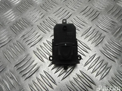 Honda M31538 CIVIC VIII Saloon (FD, FA) 2008 Bouton de lève-vitre - Image 1