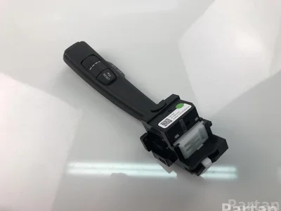 Volvo 31394001 S60 II 2013 Steering column multi-switch - Image 1