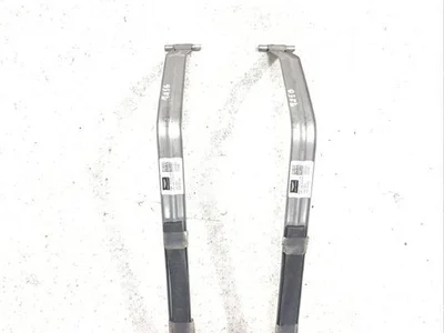 Aston Martin MY83-P9B155-AD / MY83P9B155AD DBX 2021 Halteband, Kraftstoffbehälter - Bild 1