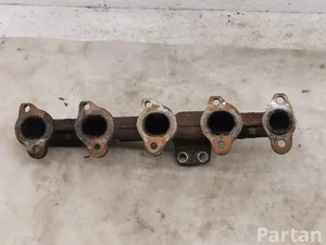 Ford 8M5Q-9431-A2A / 8M5Q9431A2A Focus IV (HN) 2021 Colector de escape