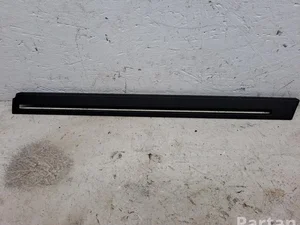 BMW 9918009573 5 Touring (F11) 2012 Autres pièces intérieures