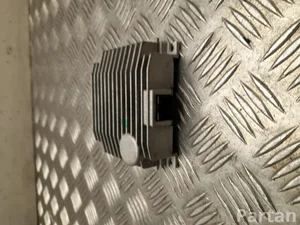 Volkswagen 5QE 035 335 M, 5QE 035 335 B / 5QE035335M, 5QE035335B PASSAT Variant (3G5) 2021 valdymo blokas