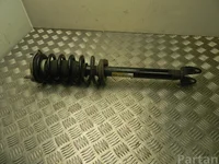 Mercedes-Benz A 205 320 06 13 / A2053200613 C-CLASS (W205) 2015 kit amortisseur Left Front Right Front