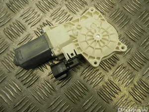 Land Rover C39790-101 / C39790101 DISCOVERY SPORT (L550) 2016 Moteur de lève-vitre Left Front