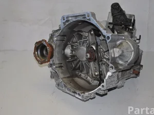 Audi TVR A3 hatchback (8YA) 2023 Skrzynia biegów mechaniczna 6 biegów