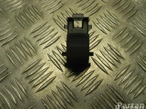 Toyota 870-0L7D / 8700L7D COROLLA Saloon (_E18_, ZRE17_) 2018 Bouton de lève-vitre