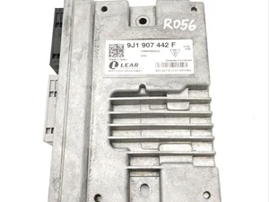 Porsche 9J1907442F Taycan 4S 2022 Interface de diagnostic (passerelle)