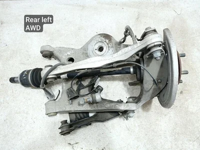 Land Rover L8B2-5A971-AD, LPLA-5500-AD, DPLA-5K976-AG, CPLA-5D498-AC / L8B25A971AD, LPLA5500AD, DPLA5K976AG, CPLA5D498AC Defender Station Wagon (L663) 2022 Hinterer Radlagergehäuse komplett linke Seite - Bild 1