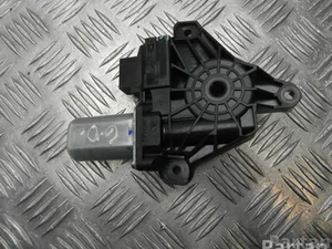 Mercedes-Benz A 213 906 06 02 / A2139060602 GLC (X253) 2017 Moteur de lève-vitre