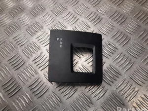 Mazda DN4E64350, DJBC64350 MX-30 DR 2022 Indicateur de transmission automatique