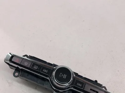 Volvo 31398845 V90 II 2019 Commutateur multiple - Image 1