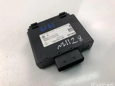 Audi 8K0959663 A4 (8K2, B8) 2014 Stabilisateur de tension - Image 1