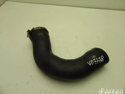 Volkswagen 1K0 145 834 AT / 1K0145834AT GOLF VI (5K1) 2011 Prise d'air / Conduit d'air d'admission - Image 1