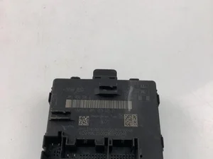 Audi 4M1959595D A6 (C8/4K) (2018 - ) 2022 Unidad de control de puertas