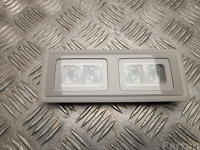 Volkswagen 5H0947290C Golf VIII Variant CG5 2021 Lumière intérieure - Image 1