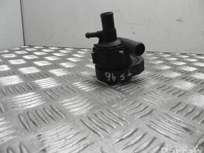 Mercedes-Benz 15-12-17 3 / 1512173 S-CLASS Coupe (C217) 2016 Pompe à eau supplémentaire - Image 1