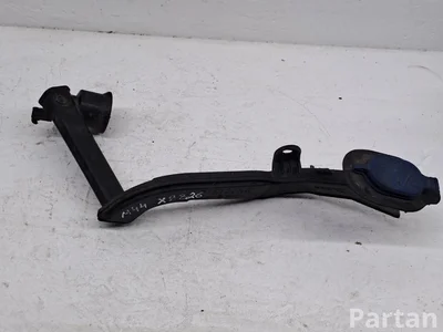 Mercedes-Benz A2058600164 C-CLASS (W205) 2015 Резервуар для воды - Изображение 1