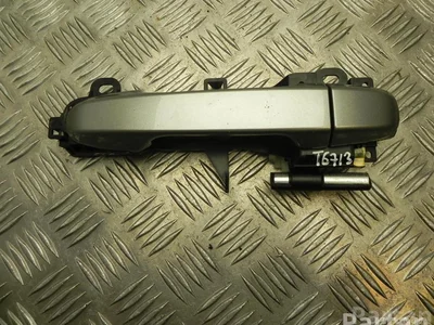 Toyota T12FRJ AURIS TOURING SPORTS (_E18_) 2014 Poignée de porte Right Front - Image 1