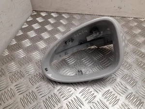 Porsche 95B 857 527 A / 95B857527A MACAN (95B) 2023 Couverture du rétroviseur extérieur