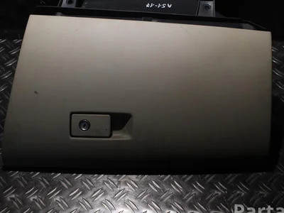 Volvo 30755902 XC60 2010 Boîte à gants - Image 1