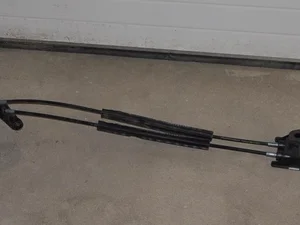 Audi 5WA711049AF ; 5WA711265D ; 5WA711266D / 5WA711049AF, 5WA711265D, 5WA711266D A3 hatchback (8YA) 2023 Tirette à câble