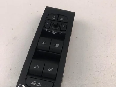 Volvo 32319765 XC40 2021 Switch for electric windows - Image 1